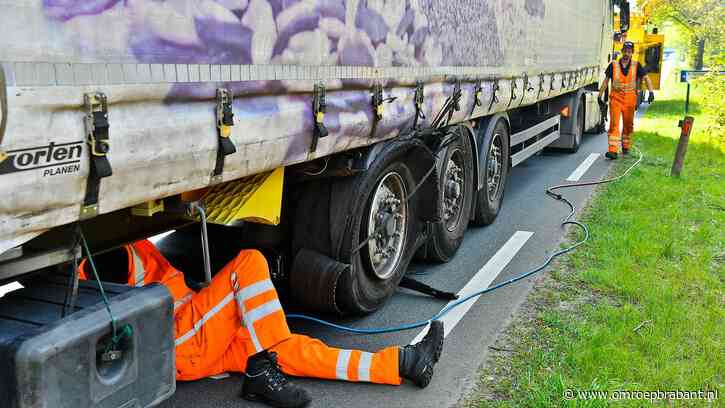 Dit gebeurt er bij Rijkswaterstaat als een vrachtwagen strandt