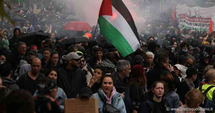 Primo Maggio, scontri tra manifestanti e polizia al corteo di Parigi: 50mila persone in strada