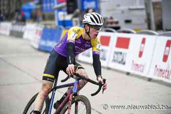 Ieben Jacobs verzilvert puike conditie met eerste driekleur: “Gravelen is leuker dan op de weg rijden”