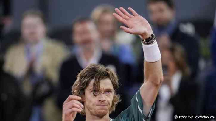 Alcaraz’s quest to win third consecutive Madrid Open title ends with loss to Rublev in quarterfinals