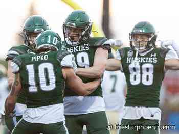 A draft, a breakfast, a spring camp: Gridiron Huskies hit the field after a long off-season