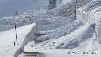 Lawine donnert auf höchste Passstraße zwischen Österreich und Italien