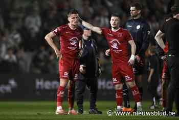 Zulte Waregem bijt tanden stuk op Lommel en moet kruis maken over promotiedroom: “Dit komt heel hard aan”
