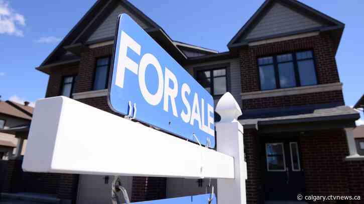'A perfect storm for sellers': Demand for lower-priced listings driving up Calgary home prices, sales