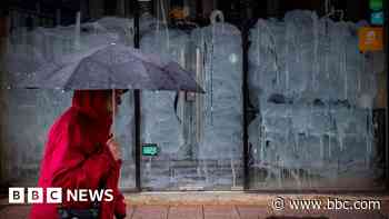UK forecast to see slowest growth of richest nations next year