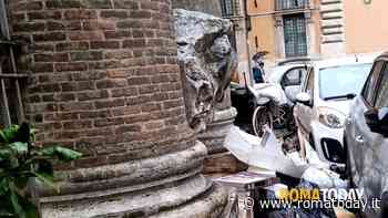 Lettori - Discarica sotto le Colonne delle Terme Alessandrine a Sant'Eustachio