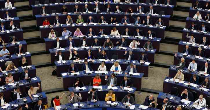 Mille euro per tre firme: il caso del gettone di presenza degli eurodeputati che parteciperanno alla Giornata dell’Europa