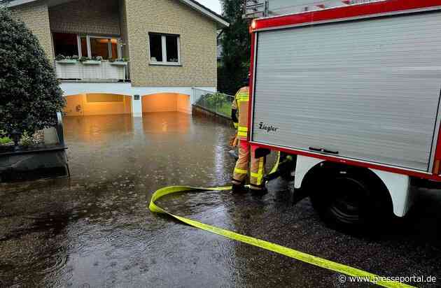 FW Grevenbroich: Starkregen sorgt für Dauereinsatz für Feuerwehr Grevenbroich - Folgemeldung / 100 Kräfte arbeiten rund 45 Schadensstellen ab