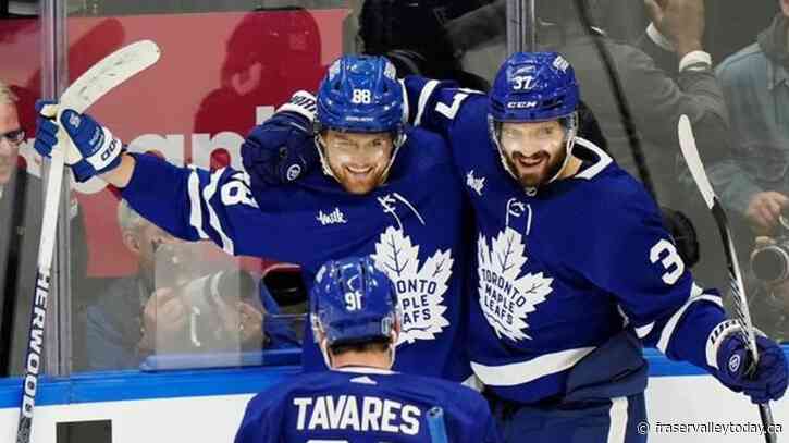 Nylander, Woll star as Maple Leafs down Bruins 2-1 to force Game 7