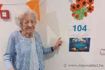 Gevierde 104-jarige fietst nog iedere dag op de hometrainer