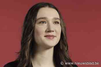 Lotte (18) krijgt bij debuut 2de plaats op kieslijst: “Ik weiger mij neer te leggen bij stilstand”