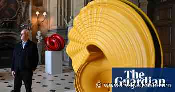 X-ray visions, stately sculptures and swelling seas – the week in art