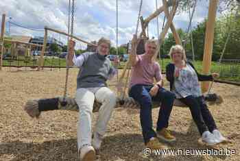 Nieuwe uitdagende speeltuin biedt extra plaats om te ravotten aan Administratief Centrum