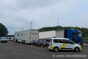 Voedselagentschap vernietigt lading van lichte vrachtwagen: “Vlees, vis, kaas en yoghurt waren ongekoeld”