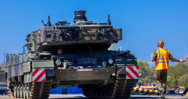 Reservisten proben Ernstfall in Rostocker Hafen