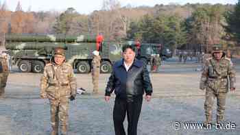 Bericht über "Vergnügungstruppe": Kim Jong Un soll Schülerinnen für Harem rekrutieren