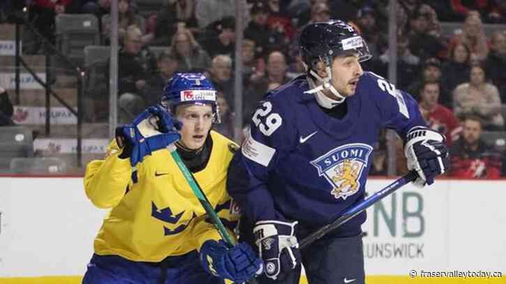 Canadiens sign defenceman Adam Engstrom to three-year, entry-level contract