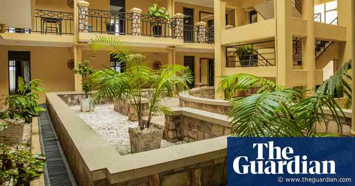 Detained asylum seekers given Home Office booklet saying Rwanda is ‘generally safe’