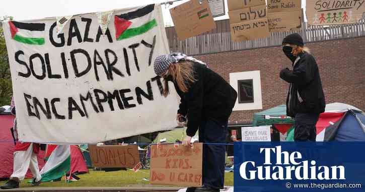 Sunak backs police action as Jewish students condemn ‘toxic’ protests