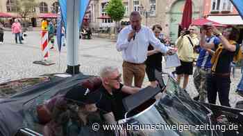 Oldtimer-Rallye Helmstedt: Baxxter auf Irrweg, Stuck im Käfer