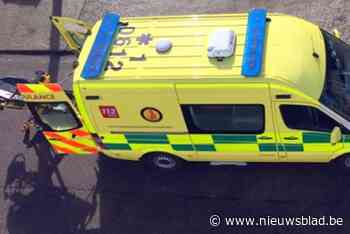 Motorrijder in levensgevaar na botsing