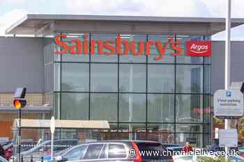 Asda and Sainsbury's shoppers issued 'do not eat' warning over frozen product that may contain plastic