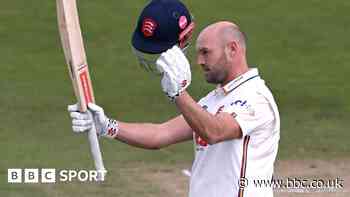 Durham bat out draw with Essex despite Browne 184