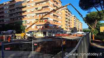 Voragine al Quadraro: partiti i lavori di riempimento