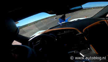 Video – Corvette-rijder lacht Porsche 935 uit op het circuit