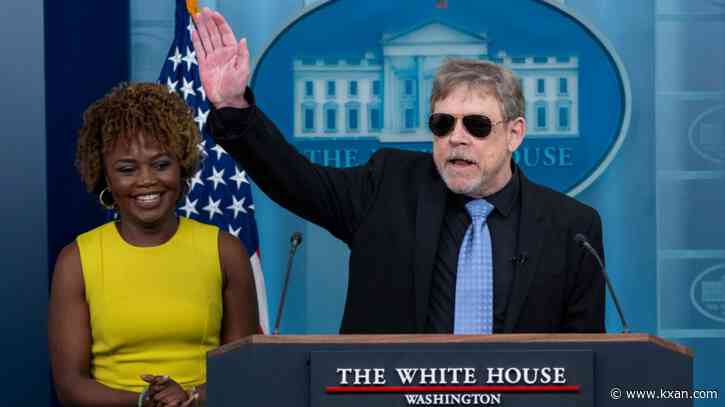 Mark Hamill calls Biden 'Joe-B-Wan Kenobi' in White House press room appearance