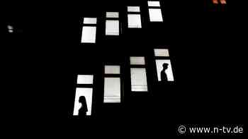 Lieber streiten statt schweigen: "Einsamkeit in der Beziehung kann sich lebensbedrohlich anfühlen"