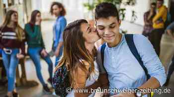 „Hat überrascht“: Expertin enthüllt Geheimnis um erste Liebe