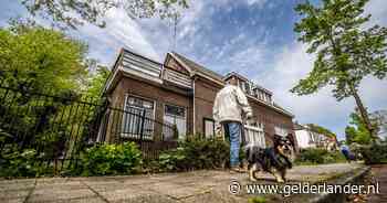 Kraken uit noodzaak: Chris creëert een thuis voor hem en zijn dochter (5) in Renkumse ruïne