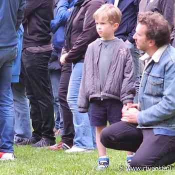 In beeld: Dodenherdenking op de Markelose berg