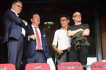 Erik Van Looy vertelt hoe hij wist te ontsnappen aan hooligan tijdens voetbalmatch