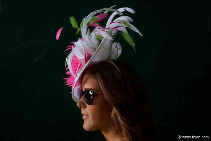 Kentucky Derby fans pack the track for the 150th Run for the Roses