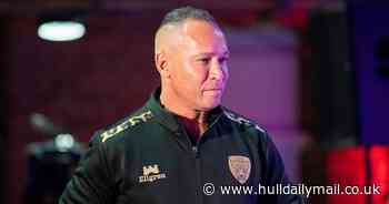 'Poker face' Adrian Lam reacts to Hull FC speculation and Leigh Leopards future