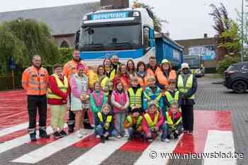 Van dode hoek tot busevacuatie: basisschool De Stapsteen houdt verkeershappening