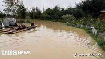'Garden floods show need to work with nature'