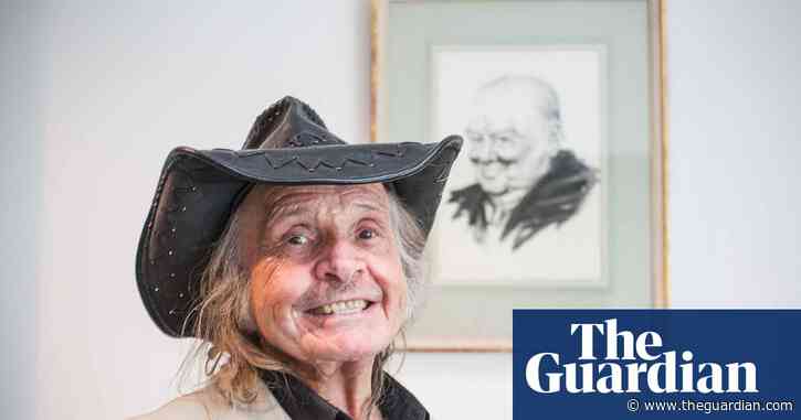 Artist hopes rare signed portrait of Churchill will fetch £1m at auction