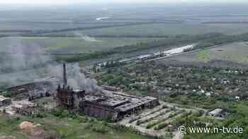 Angriffskeil entlang Bahndamm: Moskau: Otscheretyne gänzlich eingenommen