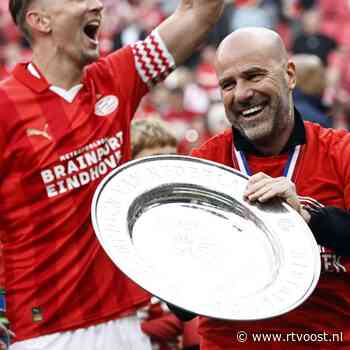 Emotionele Bosz mist Krüzen bij landstitel PSV: "Hendrie hoort hier bij te zijn"