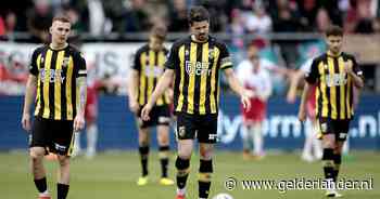 Vitesse laat de kansen liggen; Utrecht profiteert en houdt zicht op Europees ticket