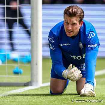 Doelman Michael Brouwer schaamt zich diep voor kansloze nederlaag Heracles: "Dit was een wanvertoning"