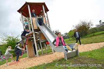 Willebadessen: Großes Nachbarschaftsfest für neues Spielgerät