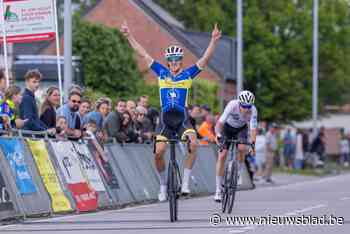 Joren Segers toont zich de slimste in kopgroep van vier: “‘Rij me er maar af’, zei ik”