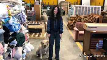 Ukrainian refugees furnish empty homes with help of Regina donation centre