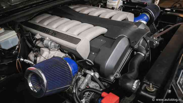 Humor: deze youngtimer heeft een dikke V12