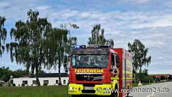 Schwerer Unfall auf der St2107 bei Burgkirchen - Straße weiterhin gesperrt