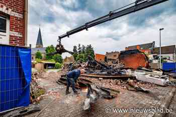 Ravage na brand bij vleesatelier Gybels is enorm: “Levenswerk is in vlammen opgegaan”